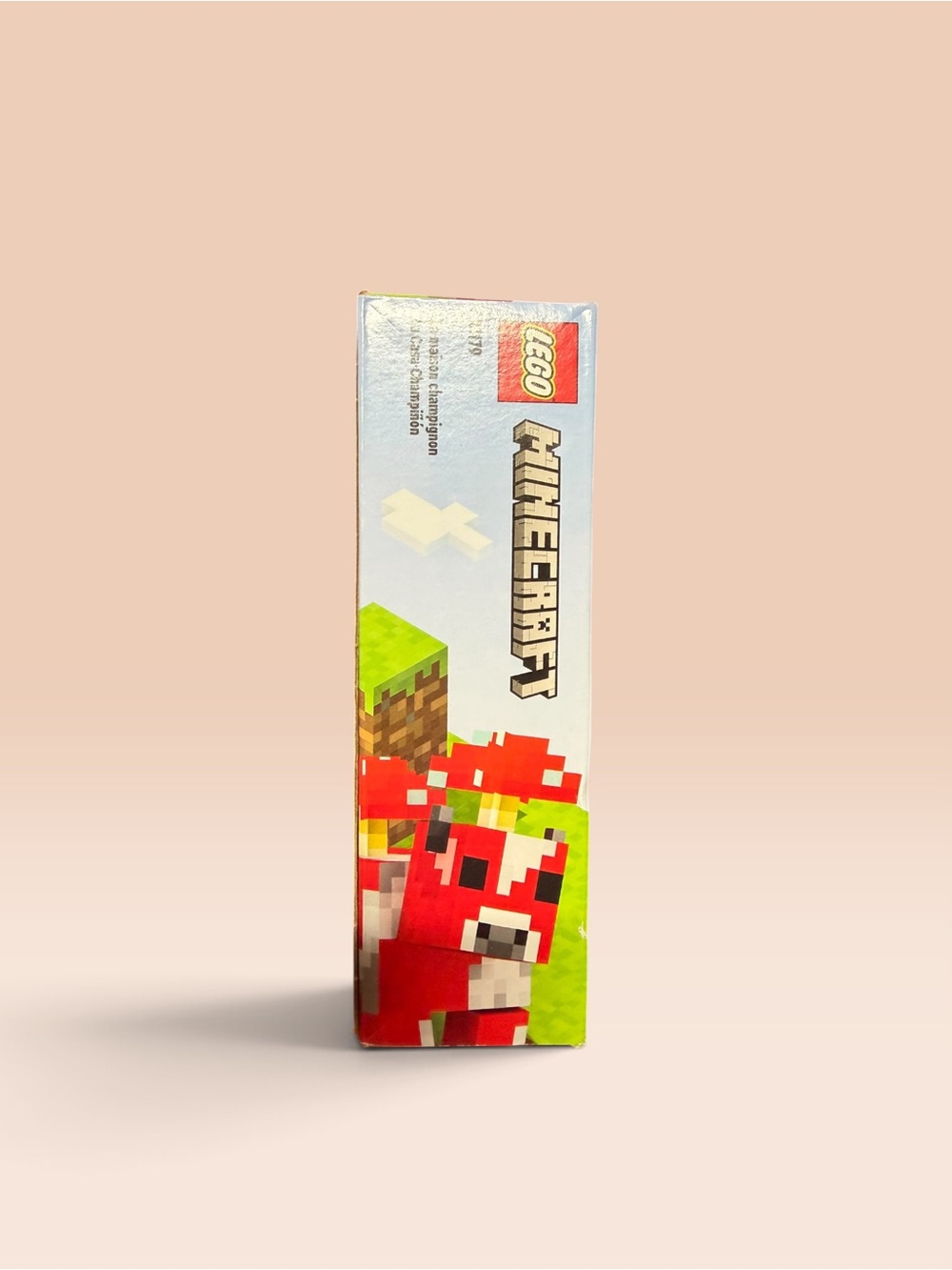 Rare LEGO Minecraft Red Mushroom Island 21179 - Picture 5 of 6